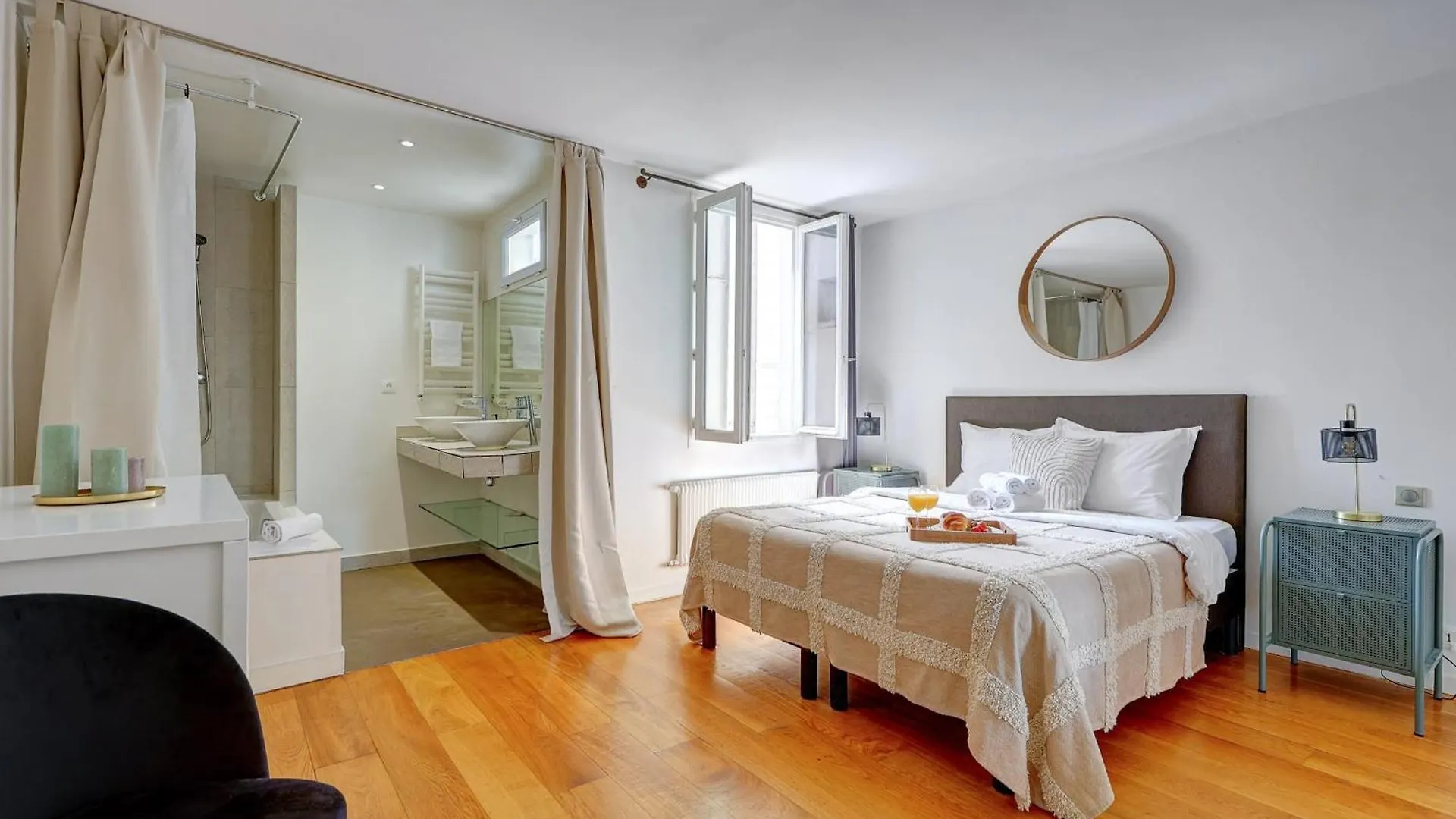Les Halles Apartment Paryż